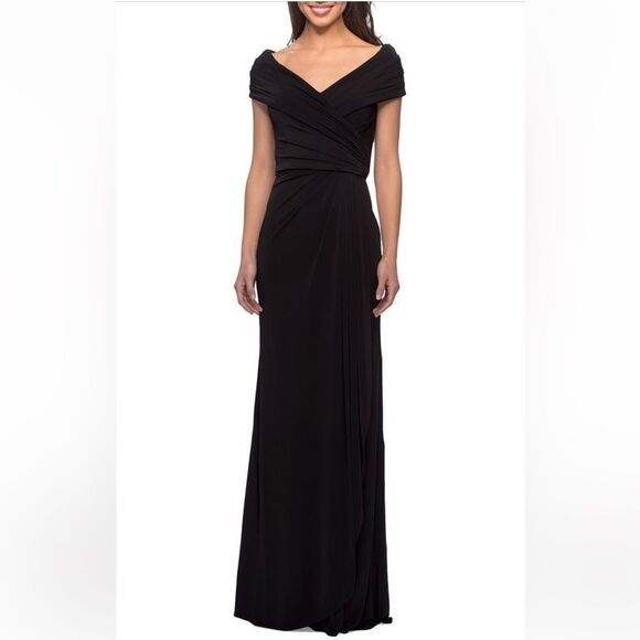 La Femme Ruched Jersey Column Gown - Picture 9 of 9